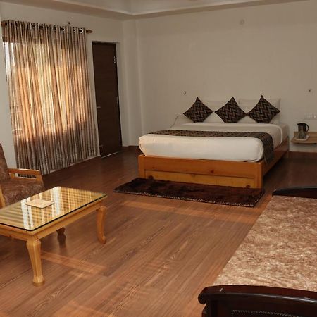 Aeradyo Inn Almora Kültér fotó